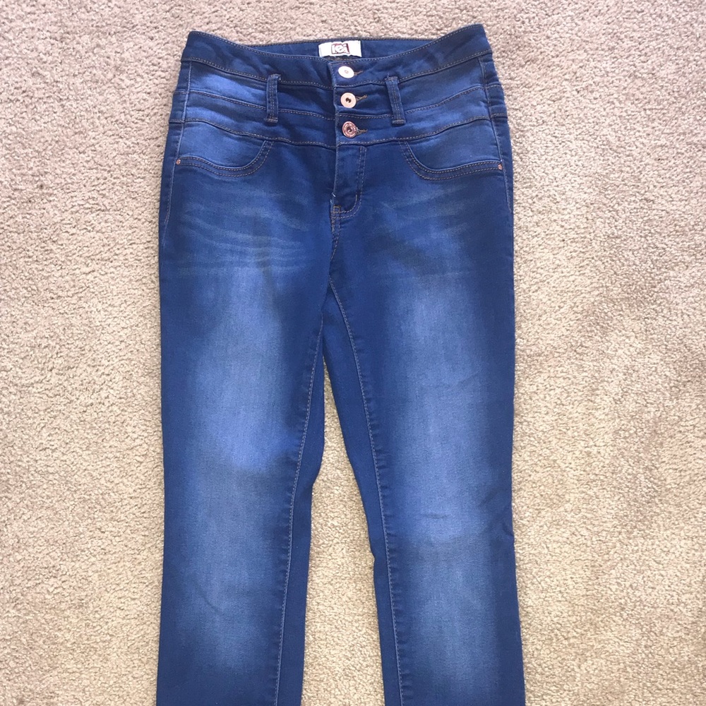 Lei blue jeans